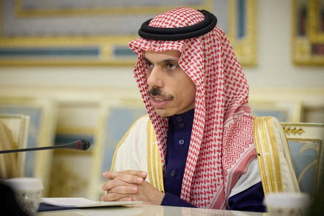 Top Saudi, Iranian diplomats to meet in China: Official, media