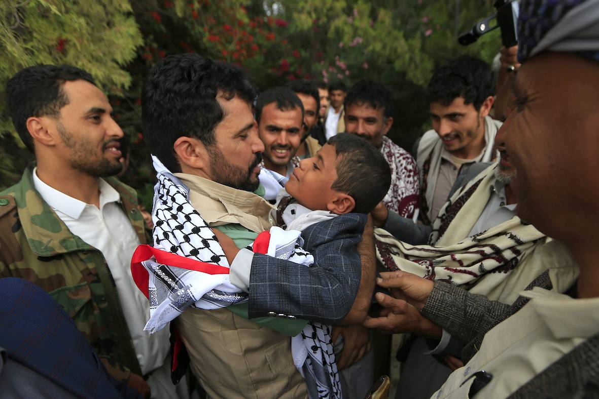Saudis among scores of Yemen war prisoners freed on day two of swap