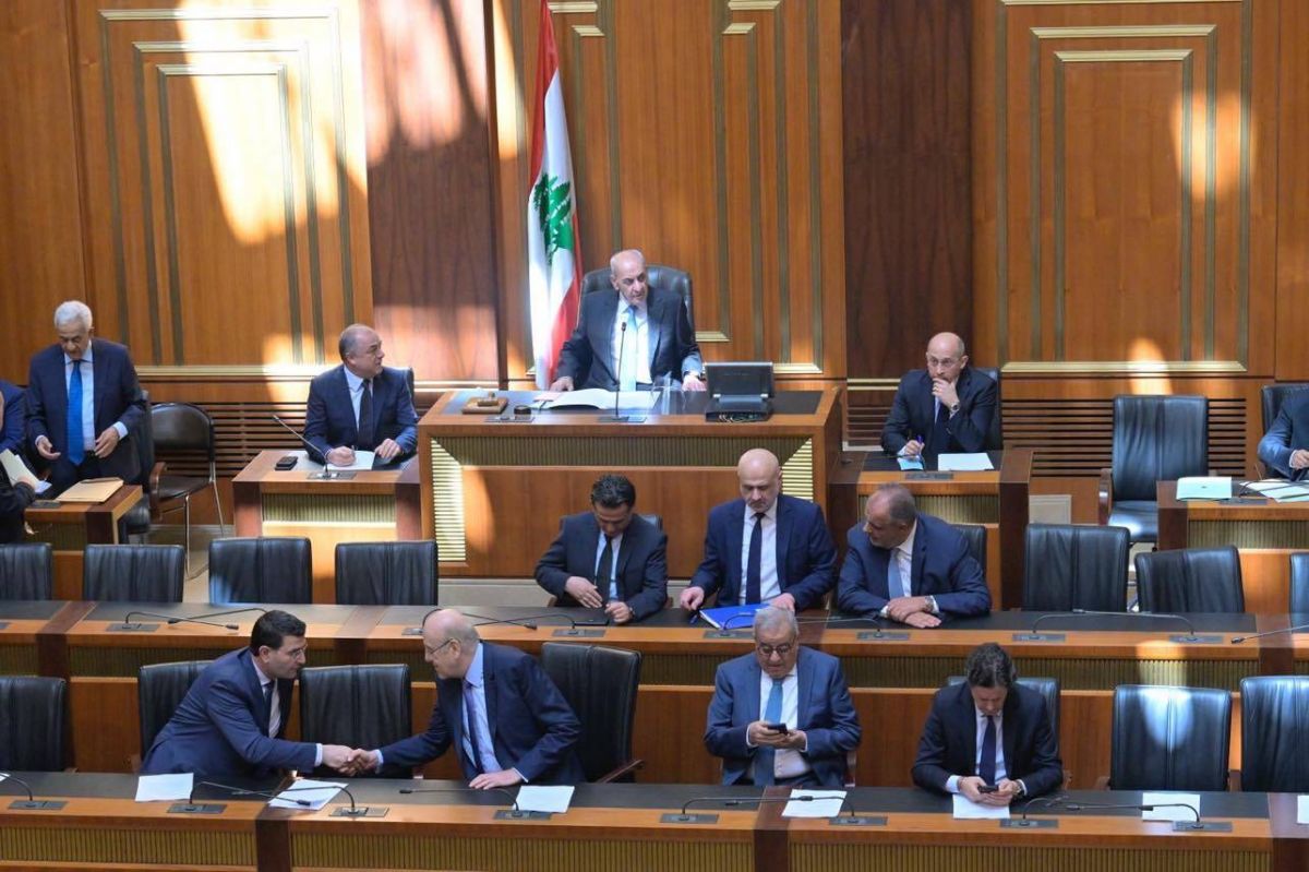 Parliament extends municipalities' mandates for max one year Parliament extends municipalities' mandates for max one year