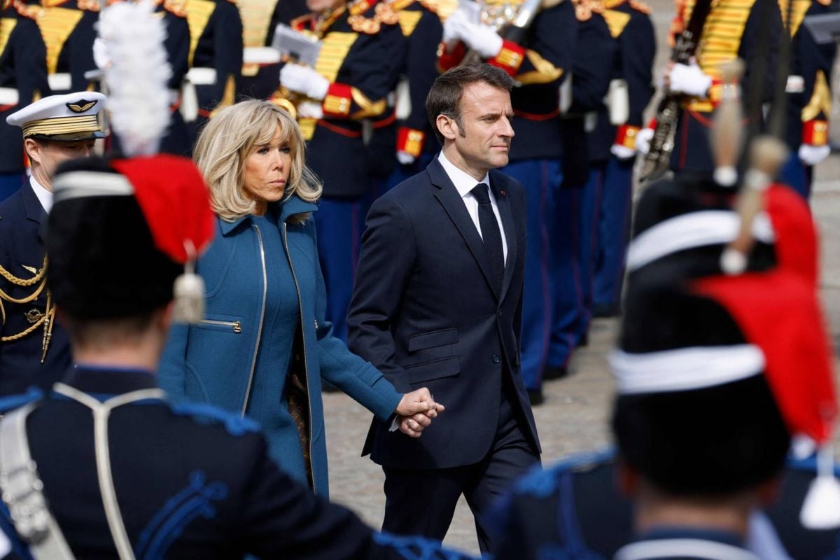 Macron : être 