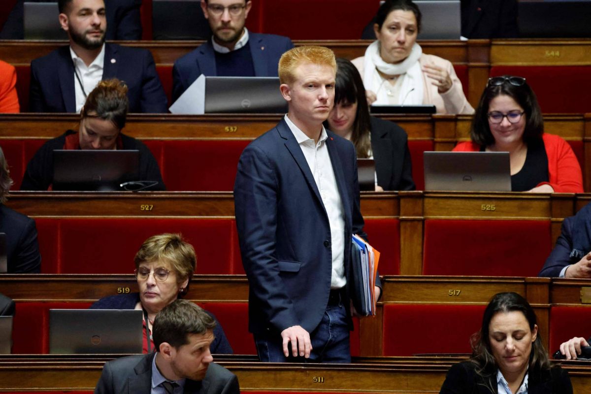 Un député condamné pour violences conjugales réintégré à son groupe à l'Assemblée