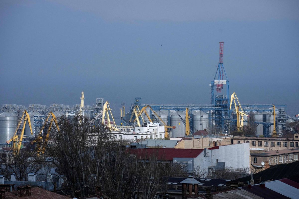L'Ukraine demande la réouverture du commerce de céréales via la Pologne