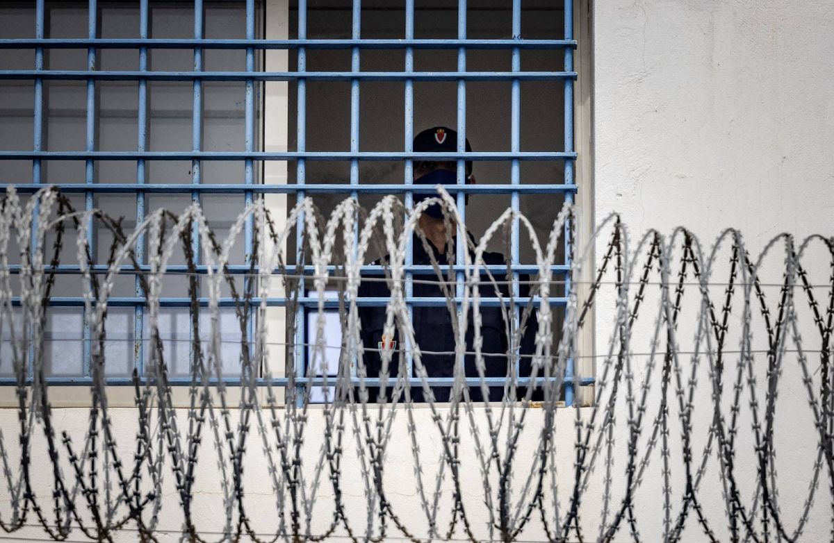 19 ans de prison pour une action anti-mobilisation militaire