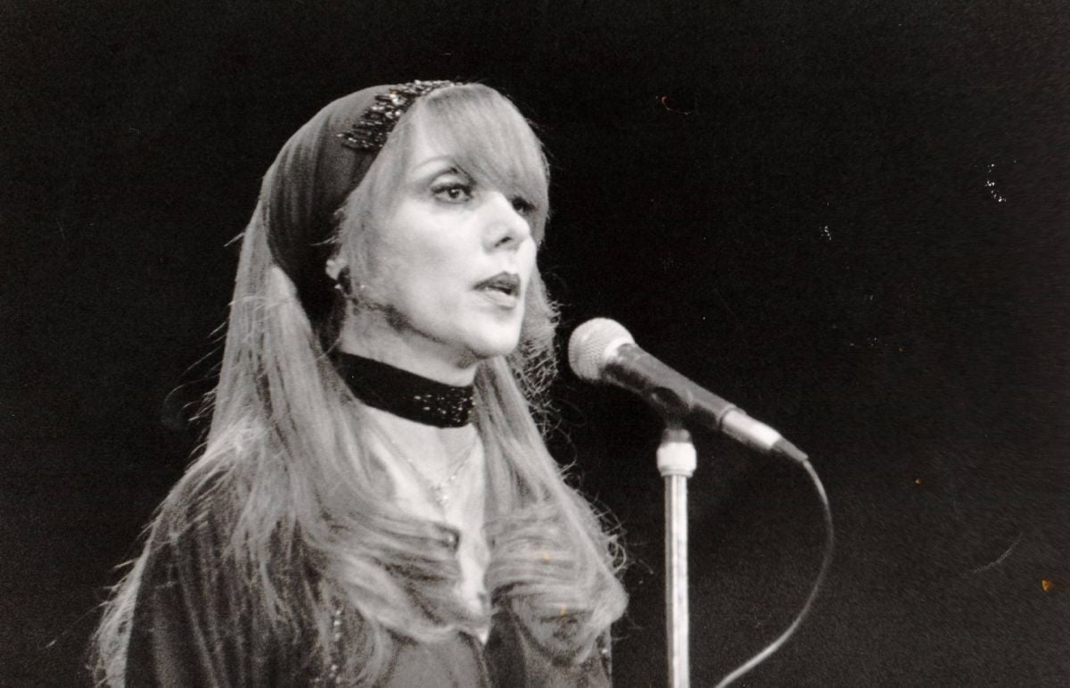 La voix de Fayrouz ou « Les chants des dieux plus majestueux que les dieux » La voix de Fayrouz ou « Les chants des dieux plus majestueux que les dieux »