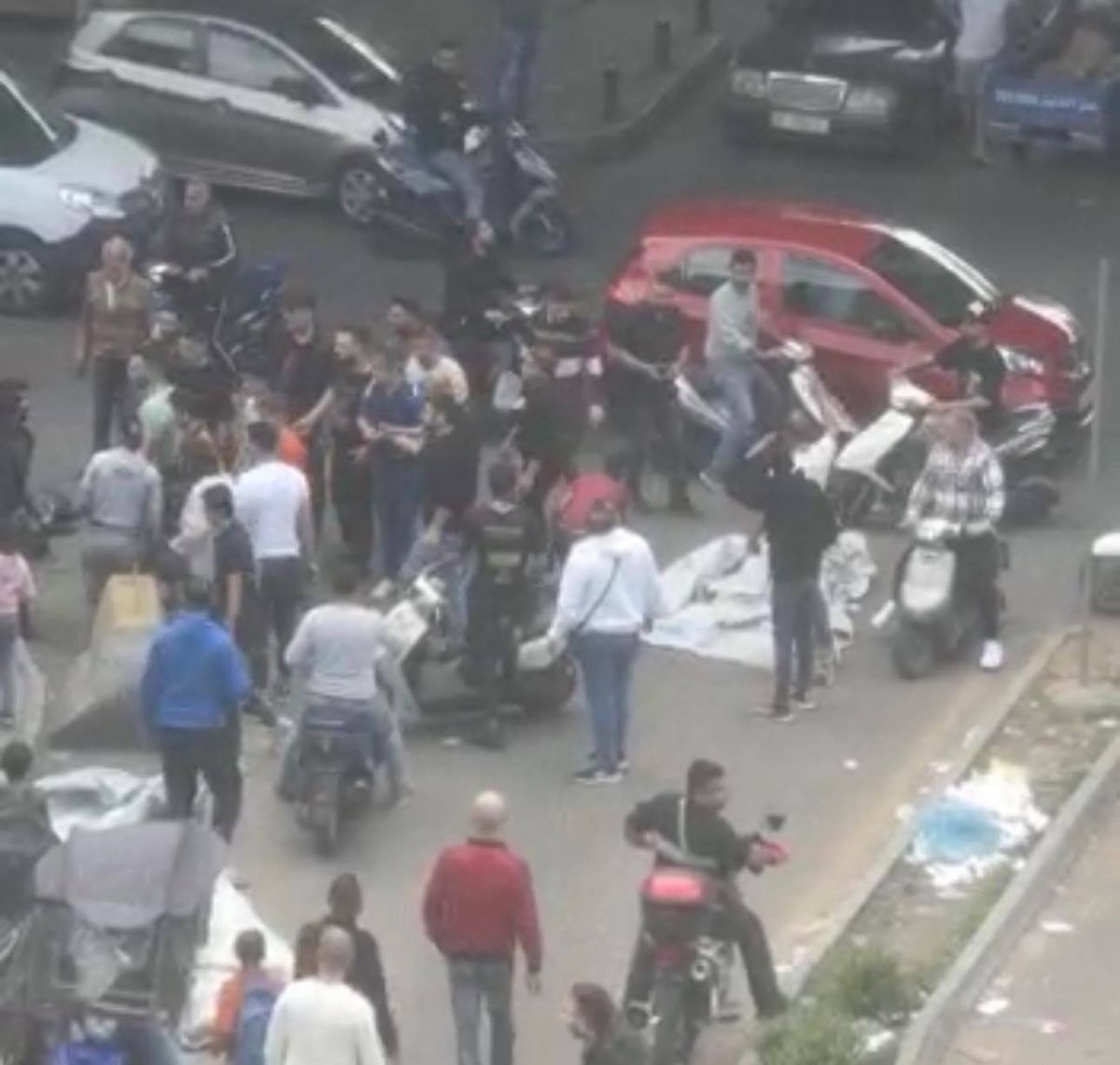 Une femme saute du pont de Bourj Hammoud et survit à sa chute