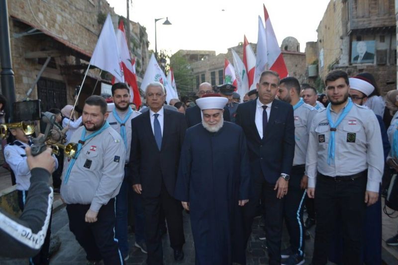 Lebanese Islamic figures call for 'internal' solution to the political deadlock