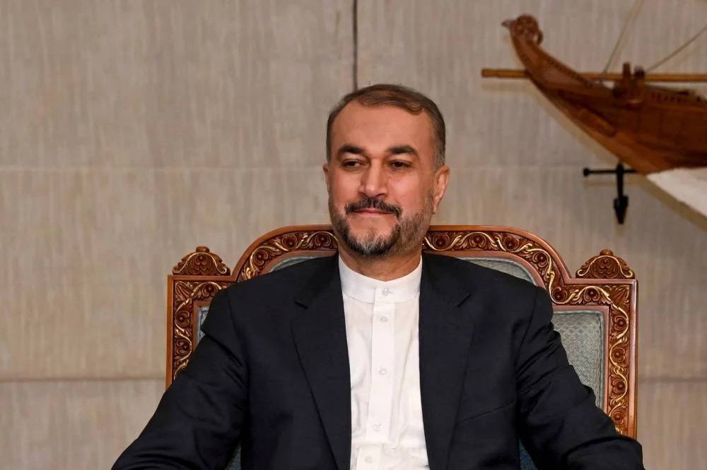 Iranian foreign minister promises 'initiatives to improve the situation in Lebanon'