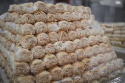 Mountain of Baklava fingers stuffed with pine nuts. (Credit: João Sousa)