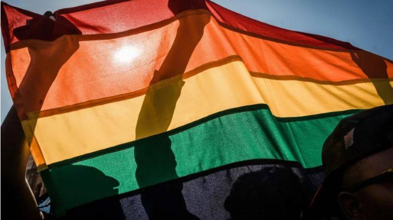 Derrière les réformes en Arabie saoudite, des LGBTQ+ contraints à l'exil Derrière les réformes en Arabie saoudite, des LGBTQ+ contraints à l'exil