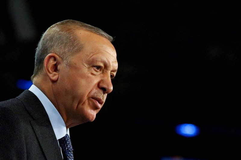 Erdogan, malade mardi, annule ses engagements prévus mercredi