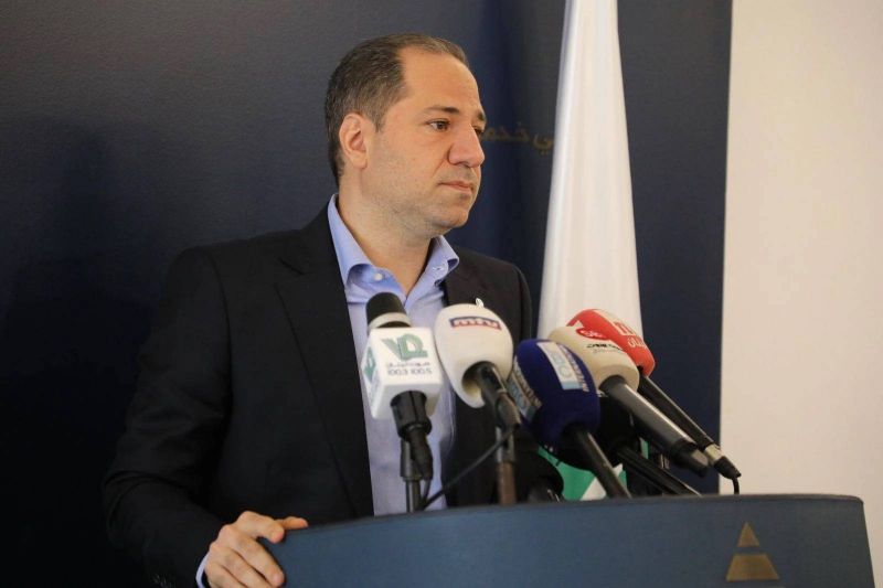 Gemayel calls on international NGOs to stop giving aid to Syrian refugees in Lebanon