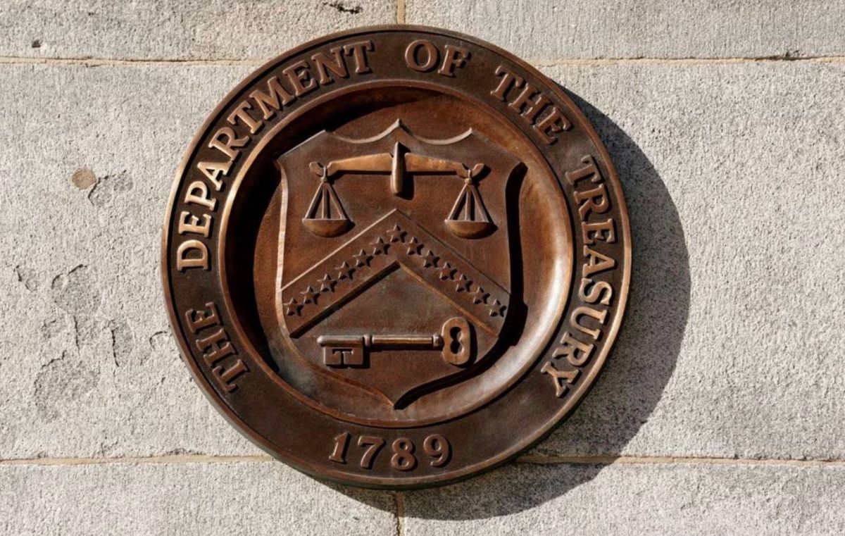 U.S. targets Iranian officials for rights violations, censorship