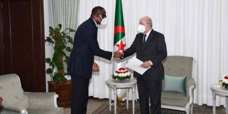 Le Mali et l'Algérie affirment leur volonté de relancer un important accord de paix