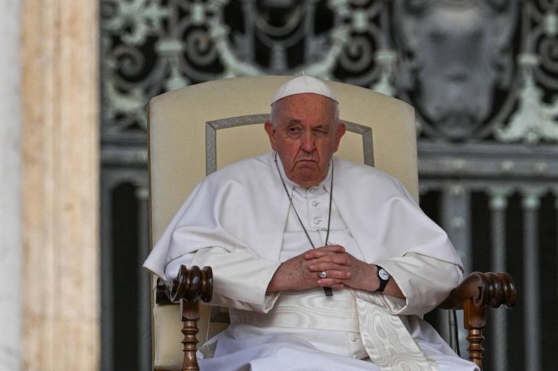 Le pape exige plus d'aide pour les victimes d'agressions sexuelles