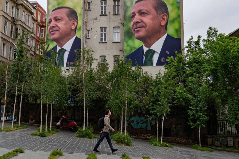 Erdogan en prière, Kiliçdaroglu chez Atatürk avant le scrutin décisif