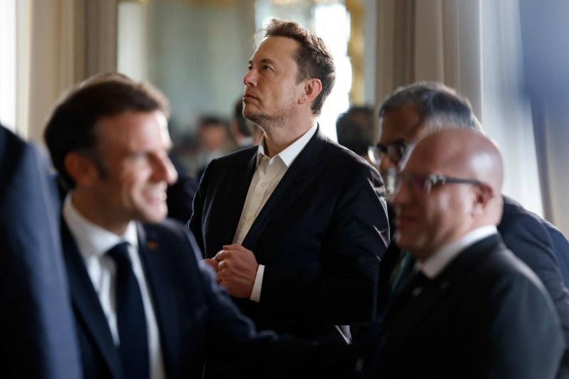 Elon Musk dit envisager un investissement de Tesla en France