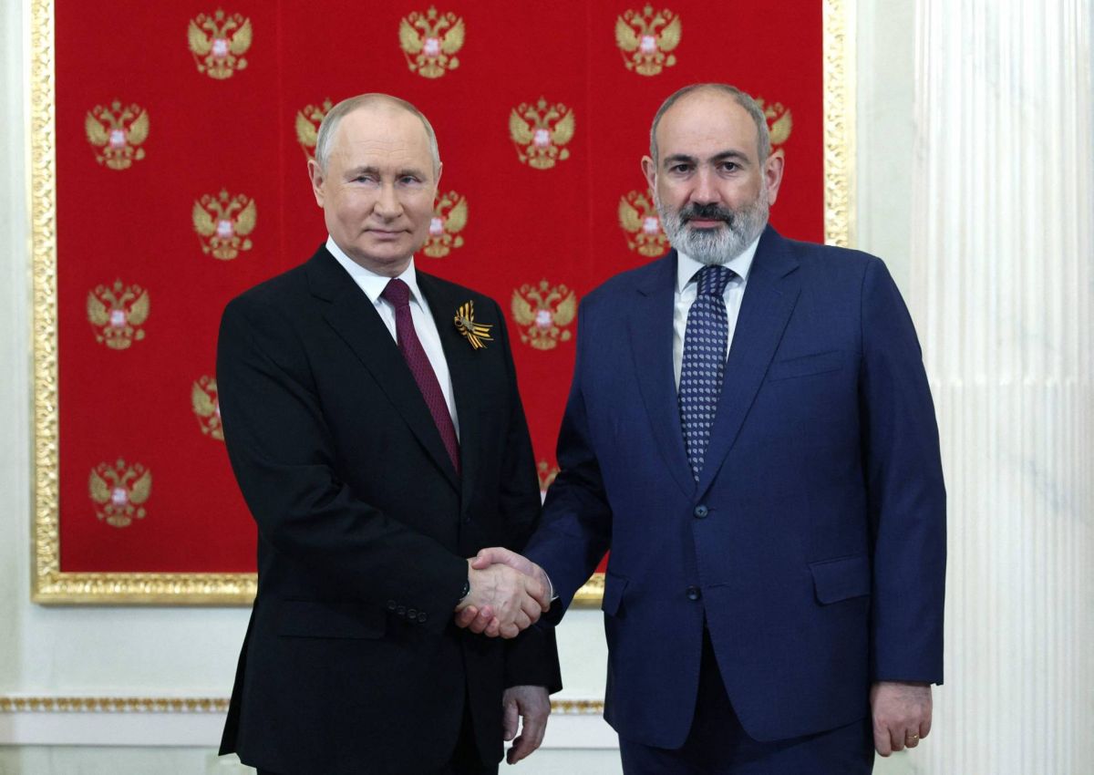 Affrontements frontaliers: le Kremlin appelle l'Arménie et l'Azerbaïdjan à la 