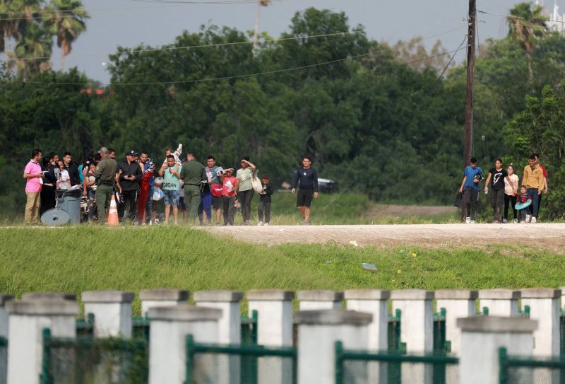 Les Etats-Unis déploient 24.000 agents à la frontière sud face à l'afflux de migrants