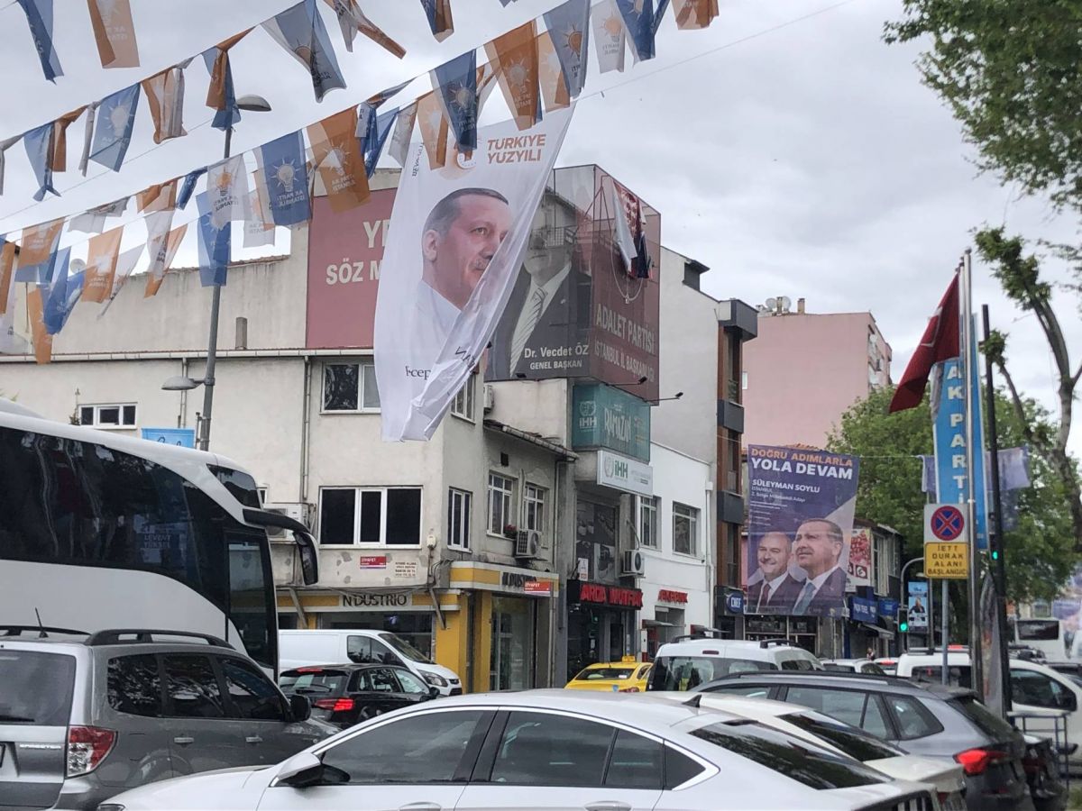 Dans le cœur battant de l’AKP : « Si Erdogan part, la Turquie est perdue »