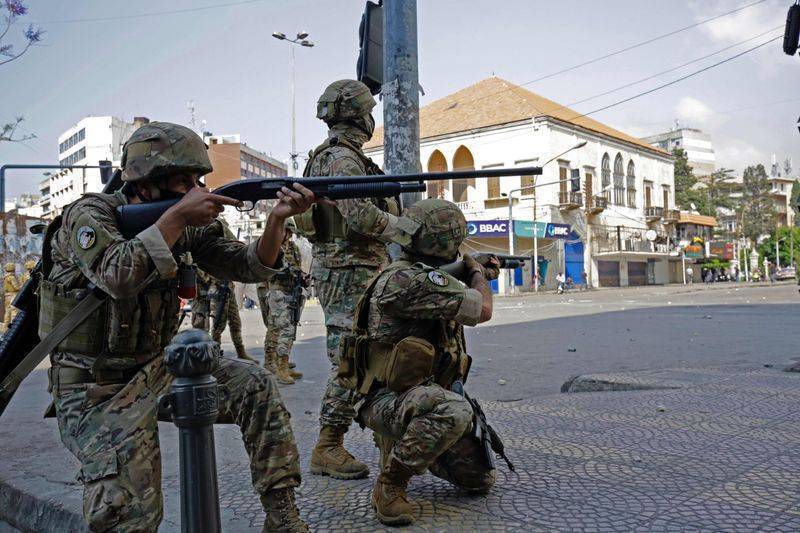 Perquisition de l'armée à Baalbeck, de la drogue et des armes saisies