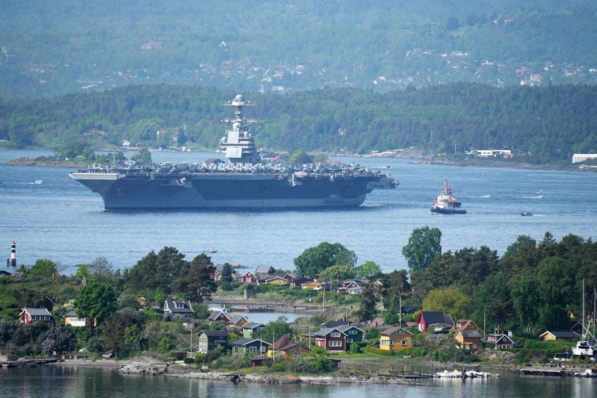 Le plus gros navire de guerre au monde visite Oslo au grand dam de Moscou Le plus gros navire de guerre au monde visite Oslo au grand dam de Moscou