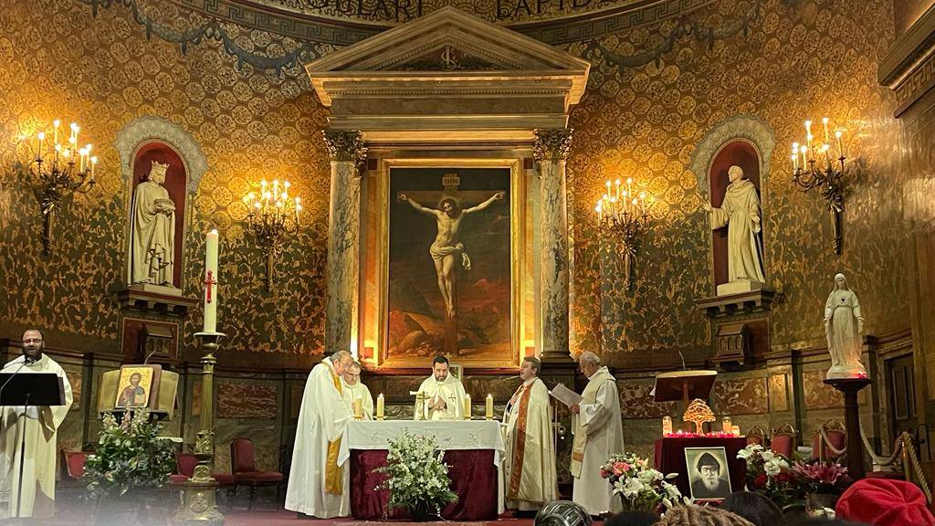 Célébration, à Paris, de la naissance de saint Charbel