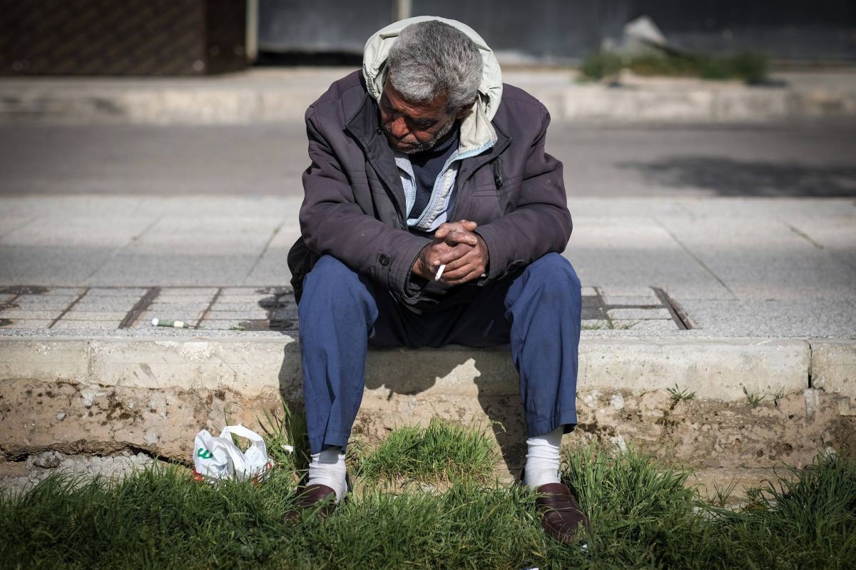 « Je vis de mendicité » : la situation cruelle des retraités au Liban