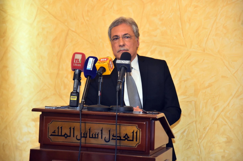 Le ministre de la Justice appelle Riad Salamé à démissionner