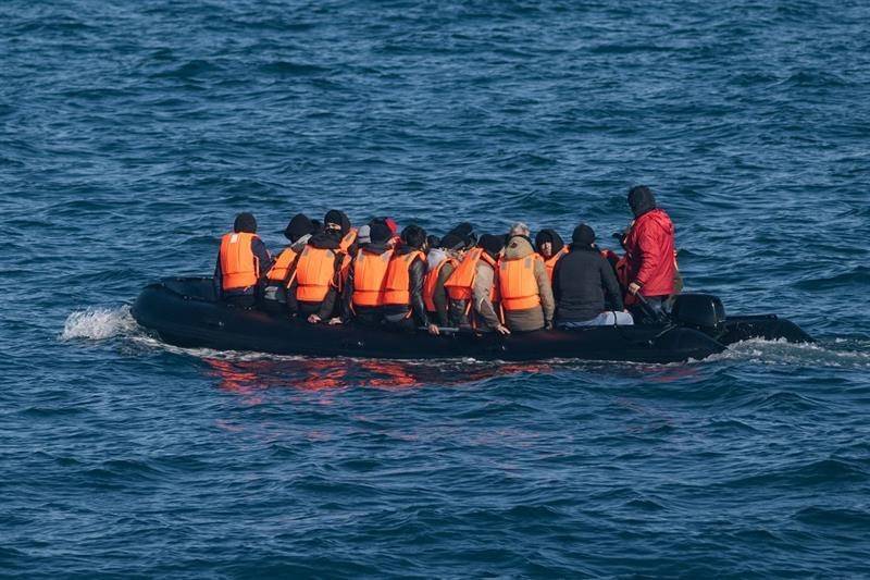 Plus de soixante migrants secourus dans la Manche
