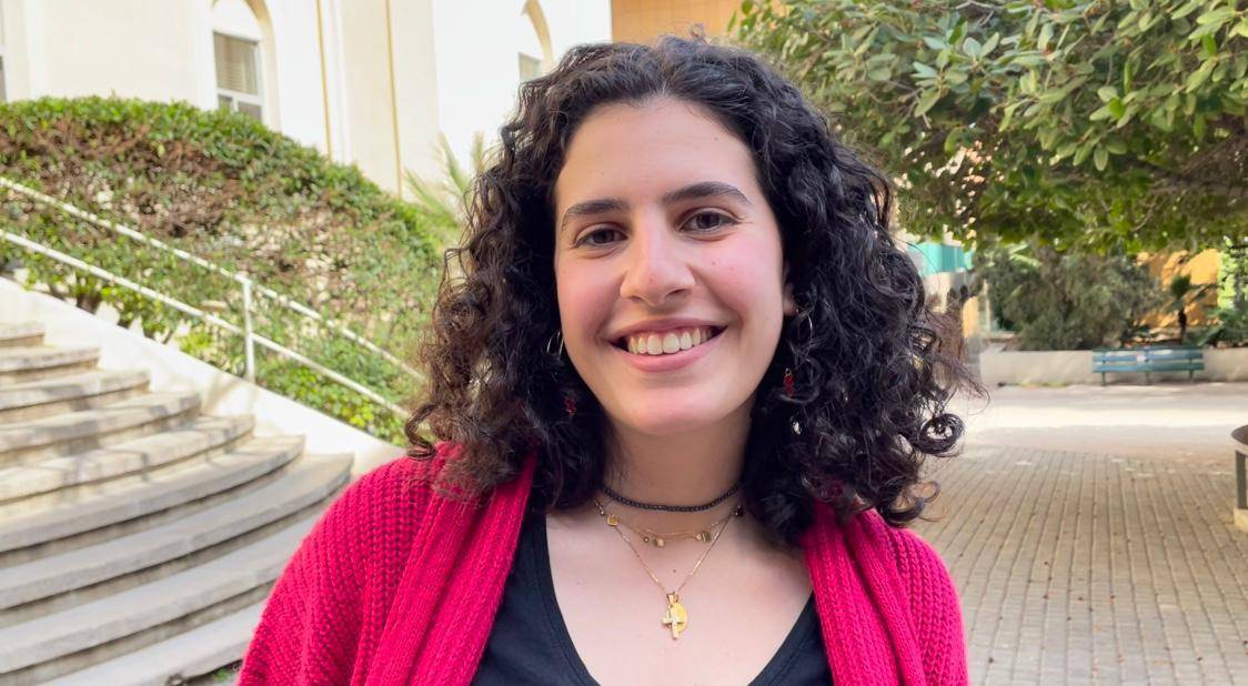 Between fascination and concern: ChatGPT in student life