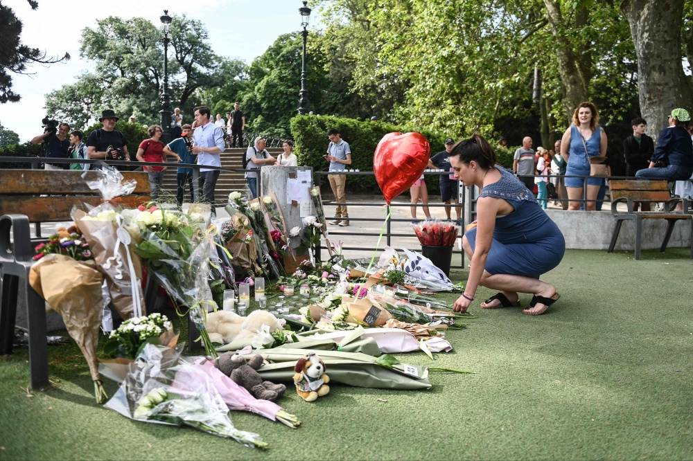 Inculpation du Syrien ayant attaqué des enfants à Annecy, les victimes hors de danger