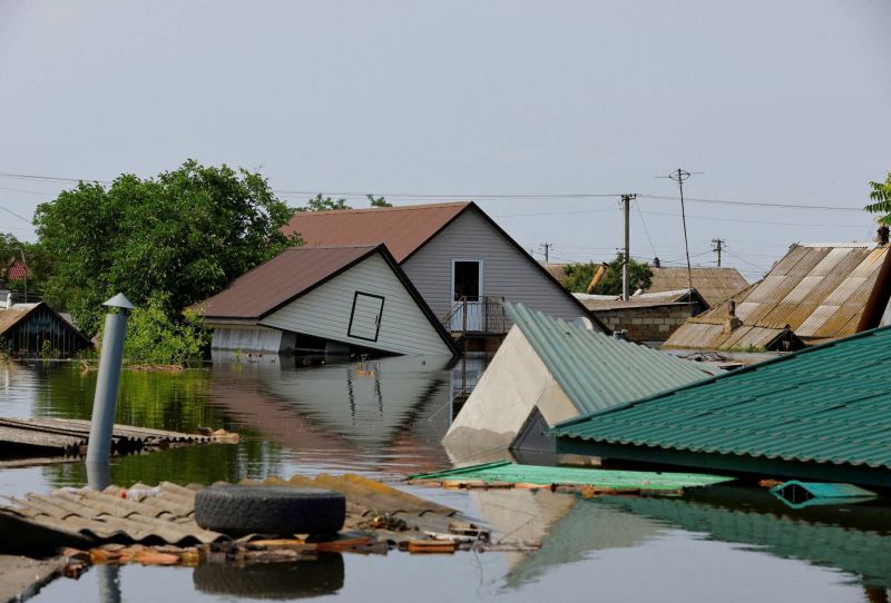 Huit morts dans les inondations dans la zone occupée par les Russes
