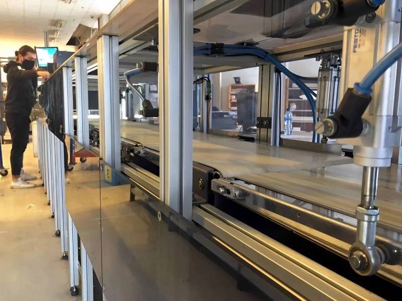 Lebanon launches new tender for postal services management contract Lebanon launches new tender for postal services management contract