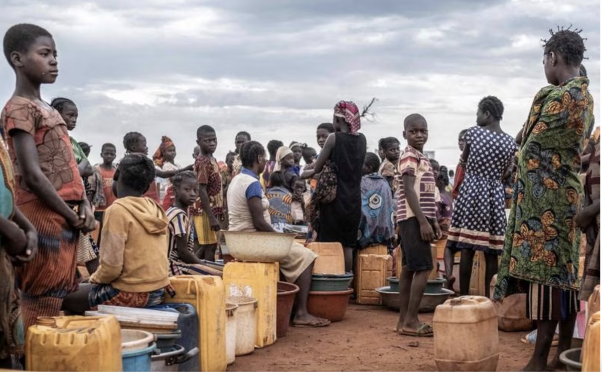 Un nouveau record de 110 millions de personnes déplacées de force