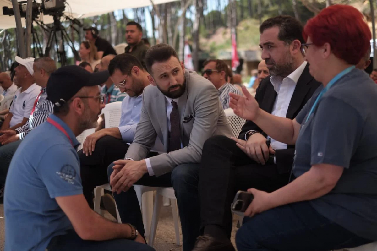 Boukhari et Bassil félicitent Taymour Joumblatt pour son élection à la tête du PSP