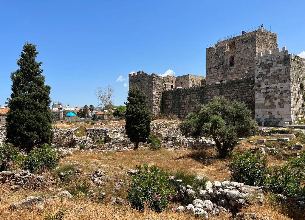 Free access to archaeological sites for civil servants, military personnel and their families Free access to archaeological sites for civil servants, military personnel and their families