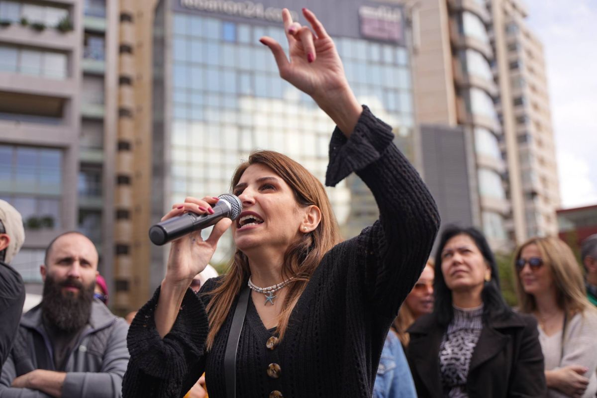 Nisrine Chahine, la syndicaliste forte en gueule qui dérange Nisrine Chahine, la syndicaliste forte en gueule qui dérange