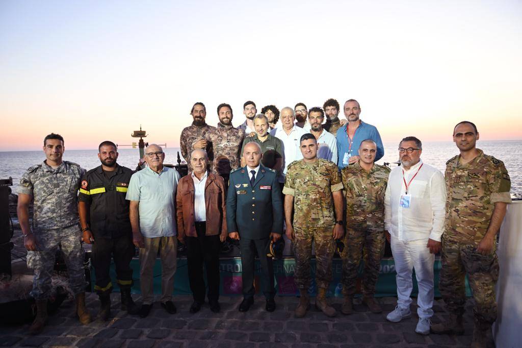 Des chars de l'armée libanaise immergés au large de Batroun pour créer un ''musée sous-marin''