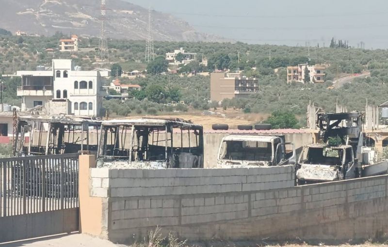 School buses burnt in Akkar village in revenge for sheikh's killing