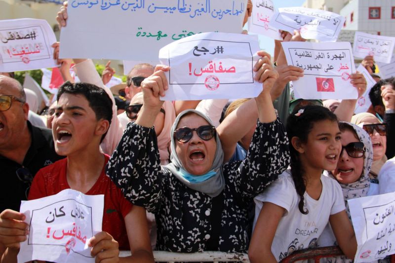 Des heurts éclatent à Sfax entre Tunisiens et migrants d'Afrique