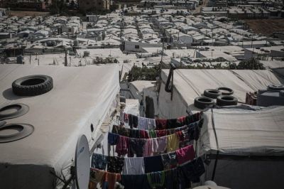 Bou Habib appelle l'UE à discuter avec le Liban concernant le retour des réfugiés syriens