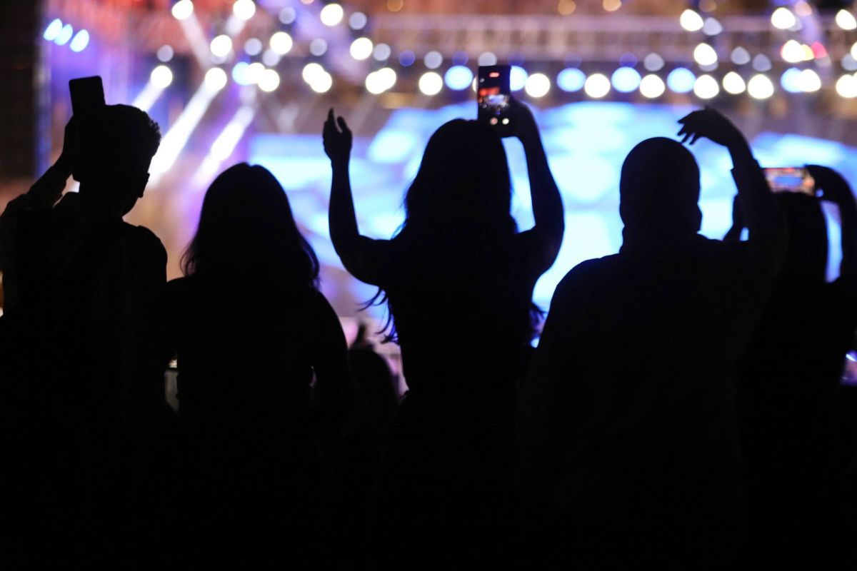 Polémique après des performances d'artistes libanais dans un festival de musique à Damas Polémique après des performances d'artistes libanais dans un festival de musique à Damas