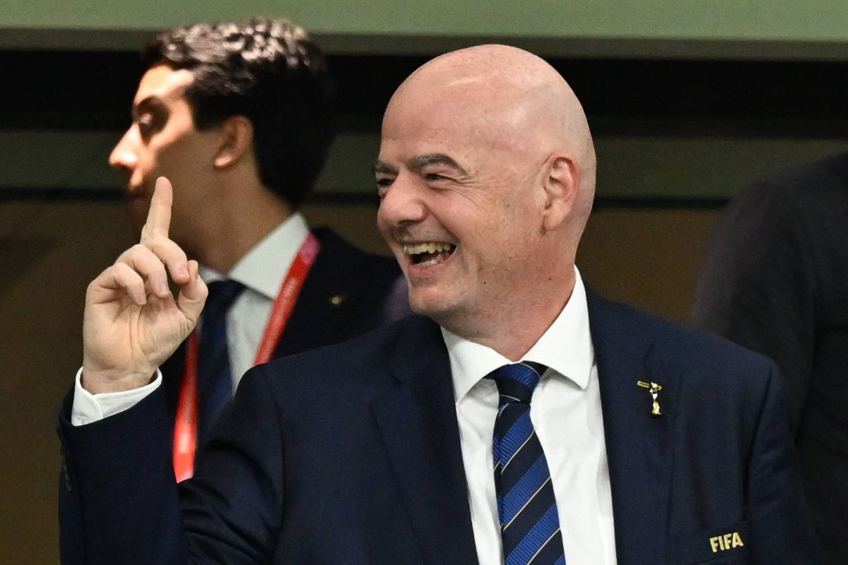 Le Mondial aurait généré plus de 570 millions de dollars selon Infantino Le Mondial aurait généré plus de 570 millions de dollars selon Infantino