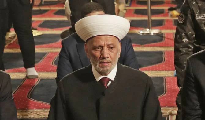 Mandate of Lebanon's Mufti extended, age limit changed