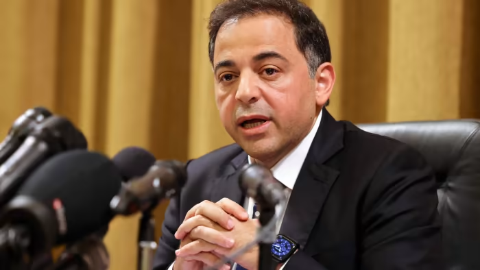 'I will not lend the state the people's money,' acting central bank chief says 'I will not lend the state the people's money,' acting central bank chief says
