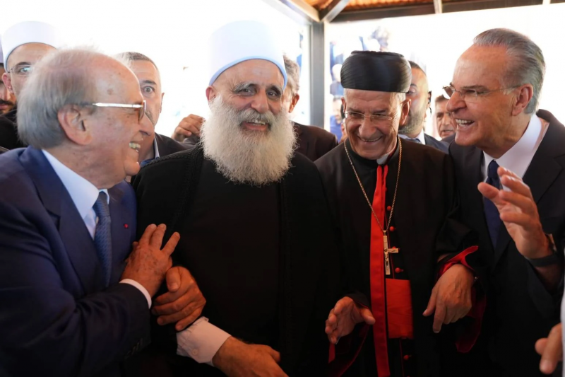 Rai meets Druze spiritual leader, Joumblatt family in Chouf as part of 'dialogue' visit