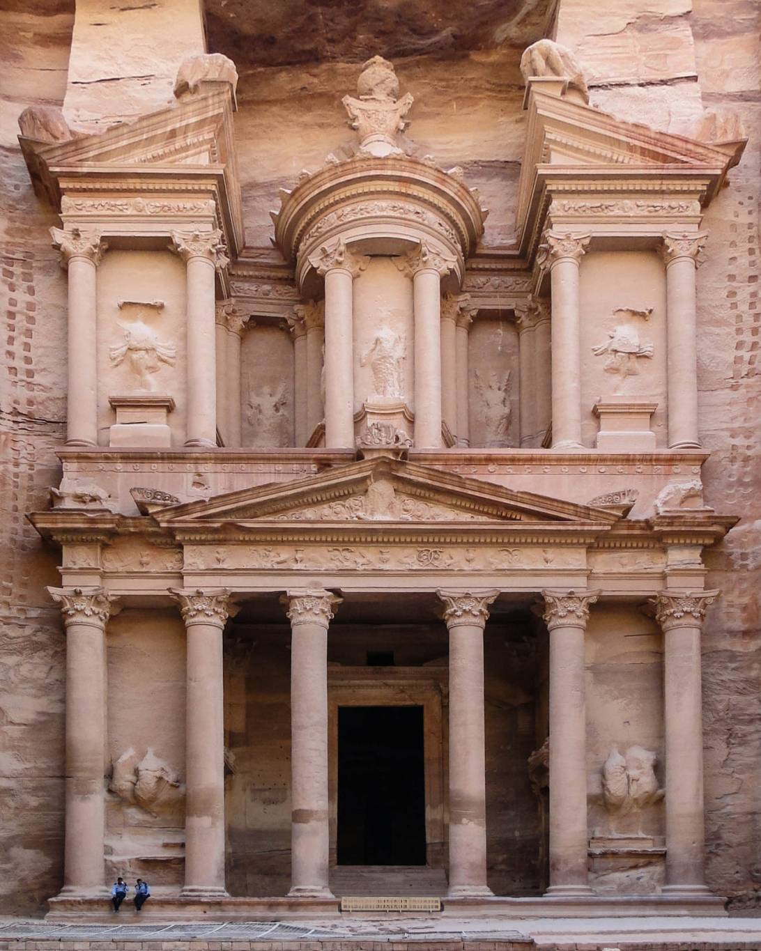 Les découvertes archéologiques se succèdent de Naples à l’Arabie saoudite