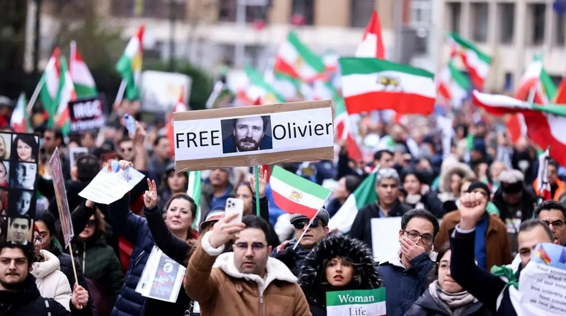 Un diplomate suédois détenu en Iran depuis plus d’un an Un diplomate suédois détenu en Iran depuis plus d’un an