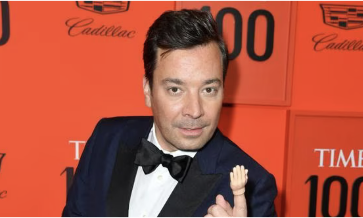 L'humoriste Jimmy Fallon, star de NBC, accusé de « comportement erratique »