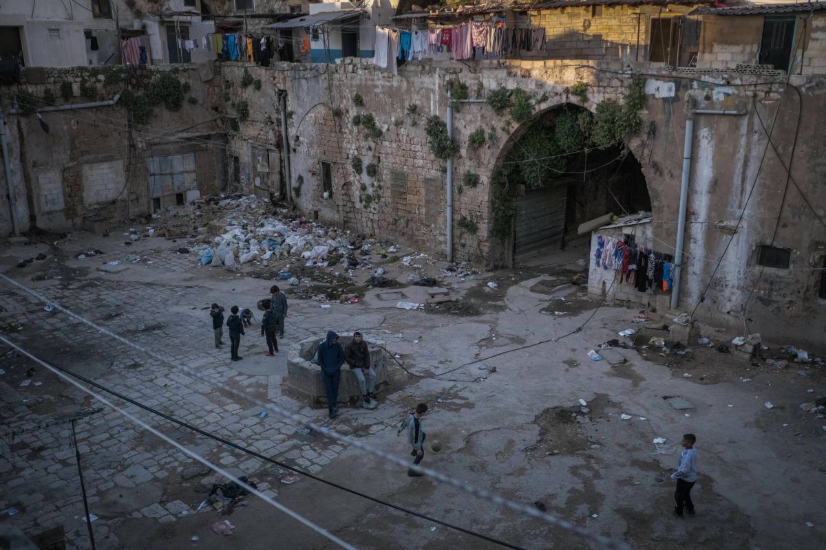 Teachers protest, Tripoli building collapses, murder by poison: Everything you need to know to start your Tuesday